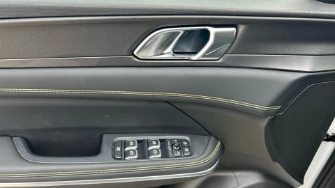 Lynk & Co 01 1.5 PHEV More