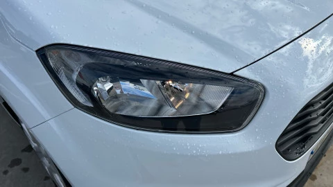 Ford Transit Courier Van 1.5 TDCi 71kW Trend