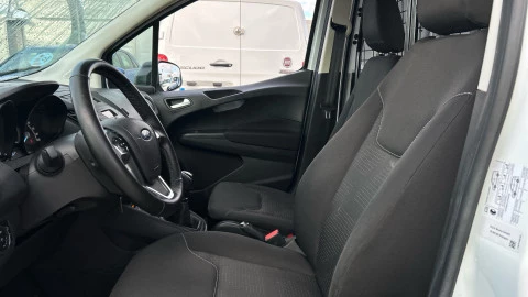 Ford Transit Courier Van 1.5 TDCi 71kW Trend