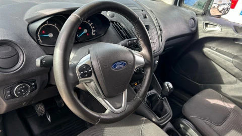 Ford Transit Courier Van 1.5 TDCi 71kW Trend