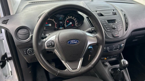 Ford Transit Courier Van 1.5 TDCi 71kW Trend