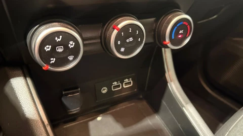 Renault Captur  Gasolina/gas  TCe Equilibre 74kW GLP