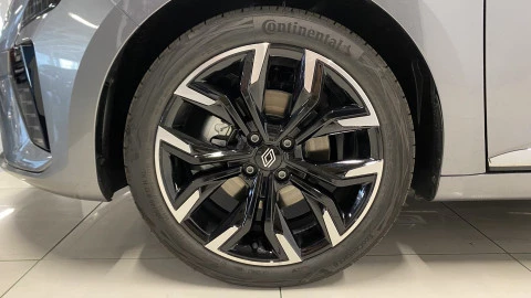 Renault Clio  E-TECH Full Hybrid Techno 105kW