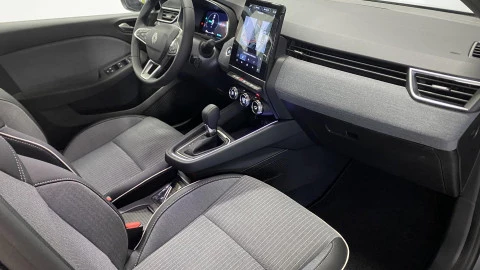 Renault Clio  E-TECH Full Hybrid Techno 105kW