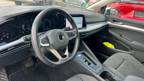 Volkswagen Golf Life 1.0 eTSI 81kW (110CV) DSG