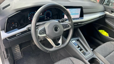 Volkswagen Golf Life 1.0 eTSI 81kW (110CV) DSG