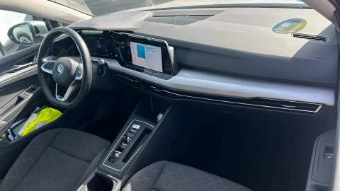 Volkswagen Golf Life 1.0 eTSI 81kW (110CV) DSG