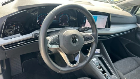 Volkswagen Golf Life 1.0 eTSI 81kW (110CV) DSG