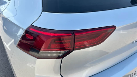 Volkswagen Golf Life 1.0 eTSI 81kW (110CV) DSG