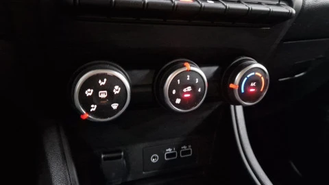 Renault Captur equilibre TCe 67kW (90CV)