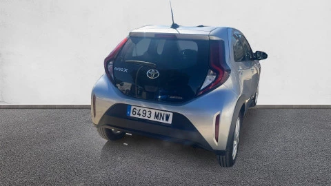 Toyota Aygo X Cross 1.0 VVT-I 72CV Play