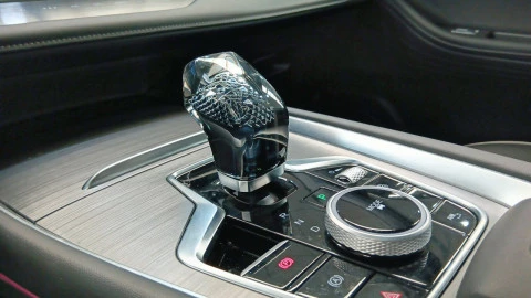 EBRO S700 1.6 TGDI Luxury 7 DCT