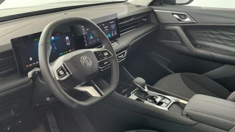 MG HS 1.5T PLUG IN HYBRID COMFORT