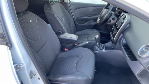 Renault Clio   1.2 Limited 55kW