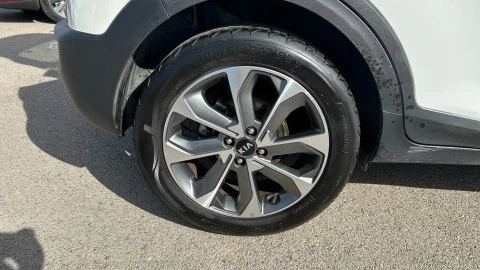 Kia Stonic 1.0 T-GDi 88kW (120CV) Drive