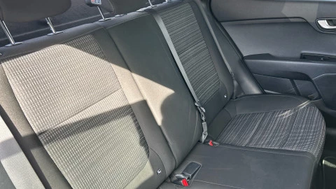 Kia Stonic 1.0 T-GDi 88kW (120CV) Drive