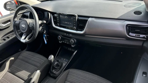 Kia Stonic 1.0 T-GDi 88kW (120CV) Drive