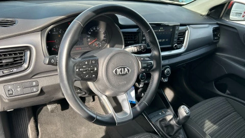 Kia Stonic 1.0 T-GDi 88kW (120CV) Drive