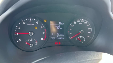 Kia Stonic 1.0 T-GDi 88kW (120CV) Drive