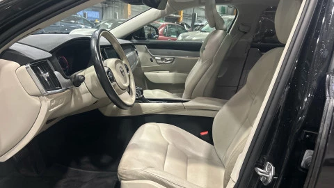 Volvo S90 2.0 D4 Momentum Auto 140 kW (190 CV)