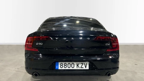 Volvo S90 2.0 D4 Momentum Auto 140 kW (190 CV)