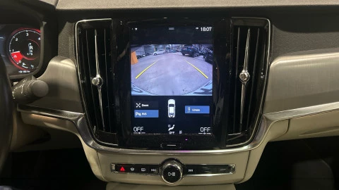 Volvo S90 2.0 D4 Momentum Auto 140 kW (190 CV)