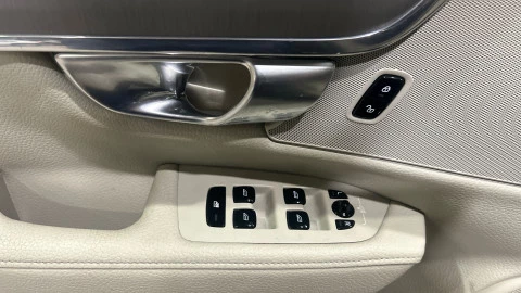 Volvo S90 2.0 D4 Momentum Auto 140 kW (190 CV)