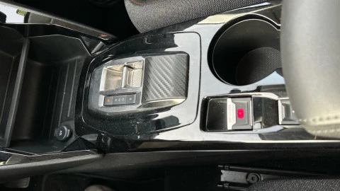 Peugeot e-208 Eléctrico Active Pack