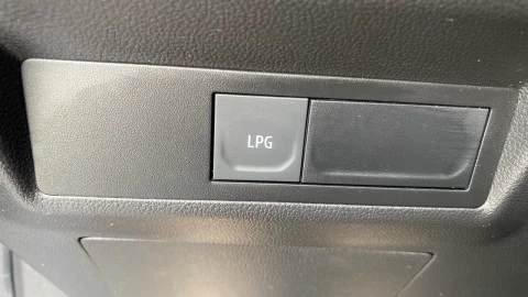 Renault Captur techno Eco-G 100cv (74 kW)