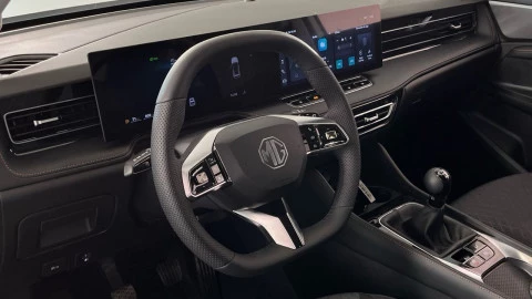 MG HS 1.5T MANUAL COMFORT