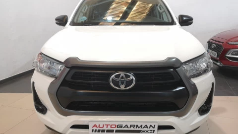 Toyota Hilux 2.4 D4D Cabina Doble GX