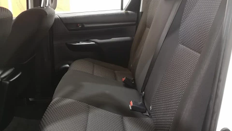 Toyota Hilux 2.4 D4D Cabina Doble GX