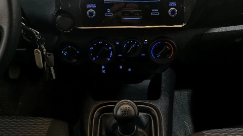 Toyota Hilux 2.4 D4D Cabina Doble GX