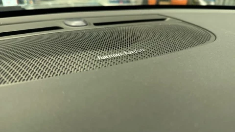 Volvo XC40 B3 G Plus Dark Auto 120 kW (163 CV)