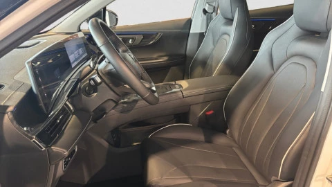 Omoda C5 2WD Premium