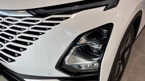 Omoda C5 2WD Premium