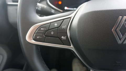 Renault Clio Techno TCe 90 (67kw)