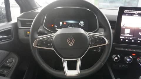 Renault Clio Techno TCe 90 (67kw)