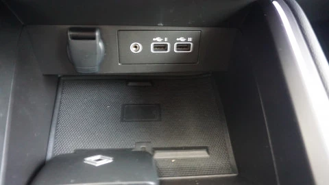 Renault Clio Techno TCe 90 (67kw)