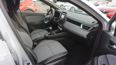 Renault Clio Techno TCe 90 (67kw)