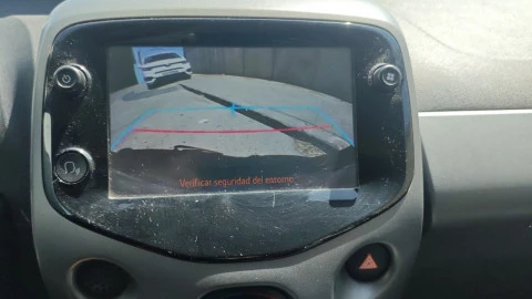 Toyota Aygo 1.0 70 x-play