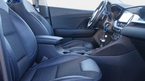 Kia Niro 1.6 GDi PHEV 104kW (141CV) Drive