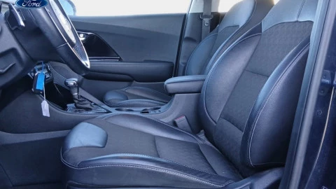 Kia Niro 1.6 GDi PHEV 104kW (141CV) Drive