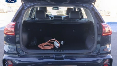 Kia Niro 1.6 GDi PHEV 104kW (141CV) Drive