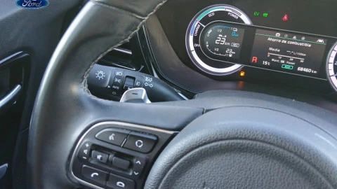 Kia Niro 1.6 GDi PHEV 104kW (141CV) Drive