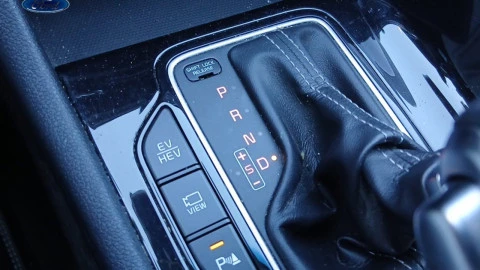 Kia Niro 1.6 GDi PHEV 104kW (141CV) Drive