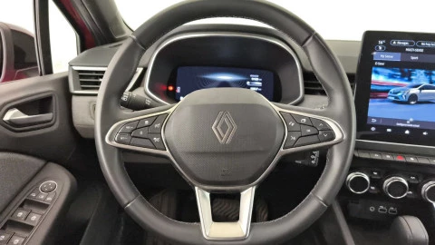 Renault Clio  E-TECH Full Hybrid Techno 105kW