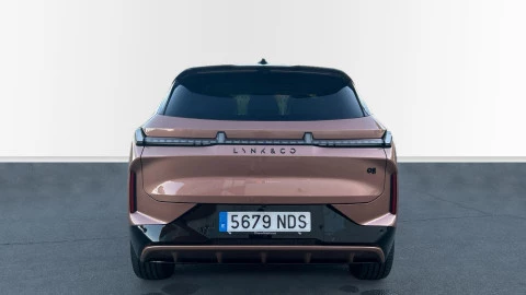Lynk & Co 08 1.5 PHEV More 257 kW (350 CV)