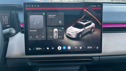 Lynk & Co 08 1.5 PHEV More 257 kW (350 CV)