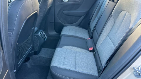 Volvo XC40 2.0 B3 G Core Auto